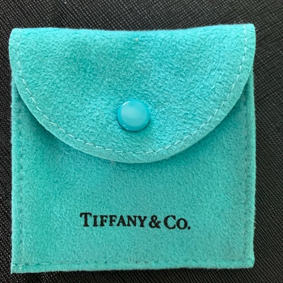 Tiffany silver and gold heart link bracelet. - Picture 7 of 8